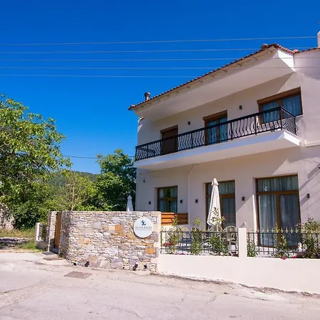 Aparthotel On The Rocks