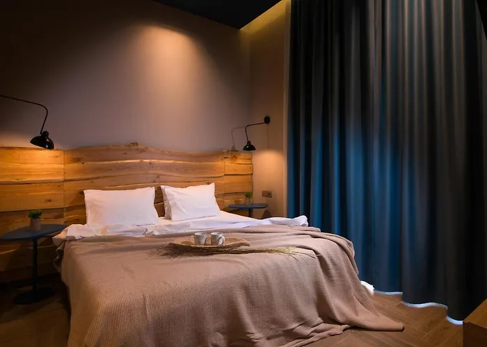 On The Rocks Apartahotel